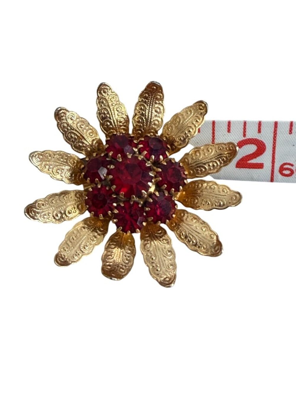 Vintage Bright Gold-Tone Floral Brooch Red Rhinestone Accents Ornate 2" - Picture 4 of 6